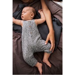 Zara (NWT) Baby Knit Dungarees Jumpsuit Romper | gender neutral